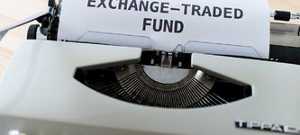 Bitcoin und Ether ETFs: Rekordabflüsse bei FBTC, FETH und anderen Indexfonds