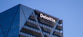 Deloitte kooperiert mit Bitwave: Kosteneinsparungen und bessere Compliance im Fokus