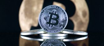 Bitcoin Preis Prognose: Wird BTC auf 50.000 USD abstürzen oder ist es schon der Boden?