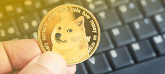 Dogecoin-Kurs steht kurz vor dem Ausbruch, Händler peilen $0,25 an