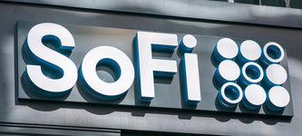 Der Kurs der SoFi-Aktie ist seit November um 50 % gefallen: Ist es an der Zeit, bei Kursrückgängen zu kaufen?