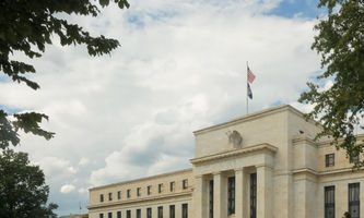 Warum kommt es nach der Zinssenkung der Fed und dem Neustart von QE zum Absturz des Kryptomarktes?