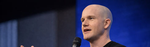 Coinbase-Aktienkurs bildet trotz Börsendebüt eine bärische Flagge