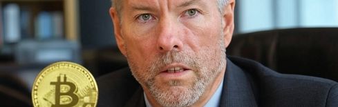 MSTR-Aktienprognose: Bitcoin strebt 80.000 Dollar an, während Rohöl vor der FOMC-Entscheidung nachgibt