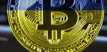Bitcoin-Spenden an Ukraine in Millionenhöhe, russische Aktien stürzen ab