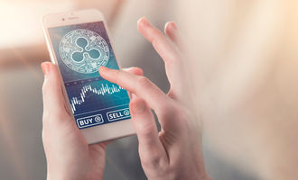 XRP Kurs-Prognose: Ripple-Preis bildet eine Triple Top-Formation