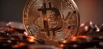 Bitcoin stürzt in extrem volatilem Markt kurzzeitig auf 8000$ ab