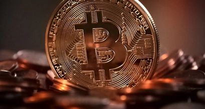 Bitcoin stürzt in extrem volatilem Markt kurzzeitig auf 8000$ ab