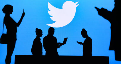 Betrüger hackten verifizierte Twitter-Konten, um für eine gefälschte Azuki NFTs zu werben